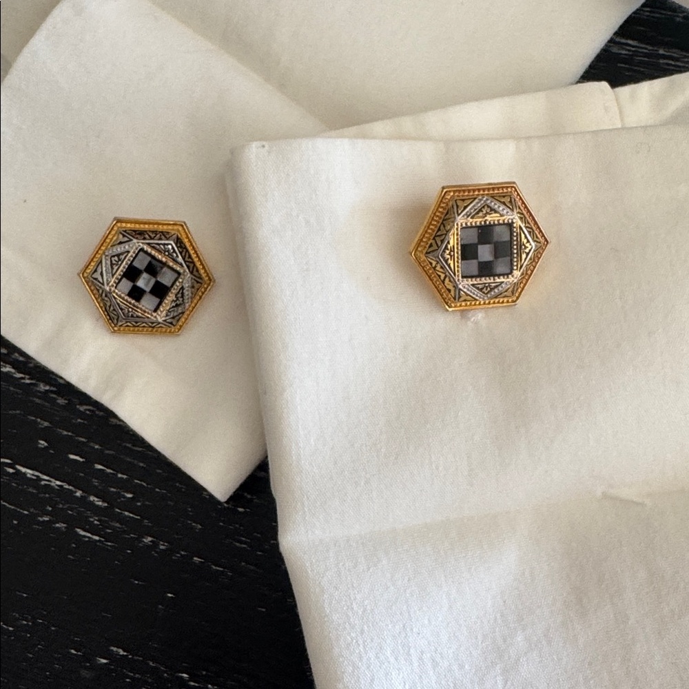 Vintage filigree gold silver tones with onyx & mother of pearl look inlay.